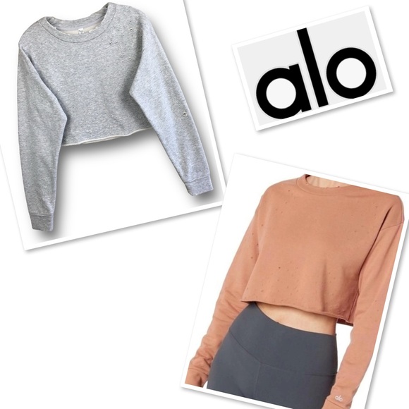 Alo Yoga Distressed Cropped Crew Neck Sweatshirt In Heather Gray Size S - Picture 3 of 9